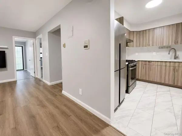 219-36 64th AVE #36A, Bayside, NY 11364