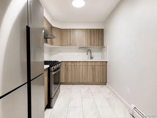 219-36 64th AVE #36A, Bayside, NY 11364