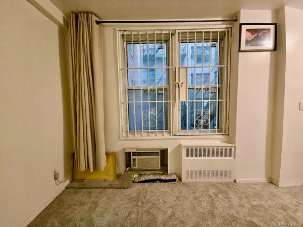 143-40 41 AVE ##2, Flushing, NY 11355