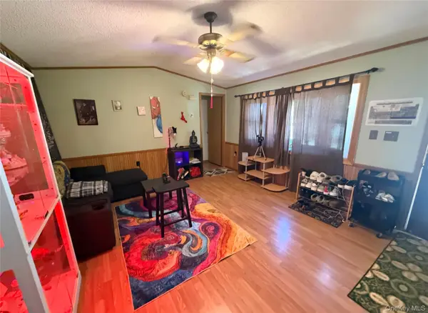 132 North Montgomery ST #C11, Walden, NY 12586