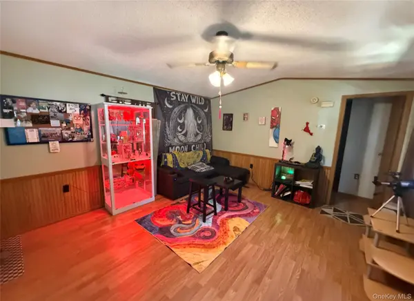 132 North Montgomery ST #C11, Walden, NY 12586