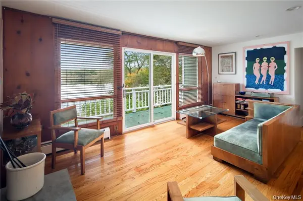 38 Bishop Park RD, Pound Ridge, NY 10038
