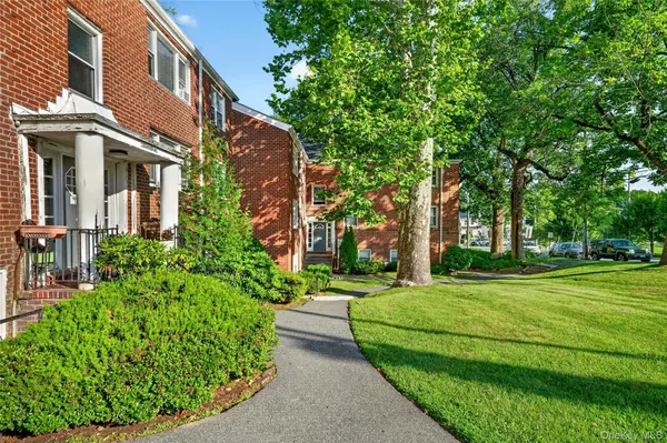 2 Soundview AVE #A2G, White Plains, NY 10606