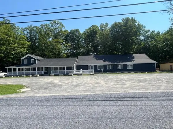 17 Cherry Plain Square, Call Listing Agent, NY 12022