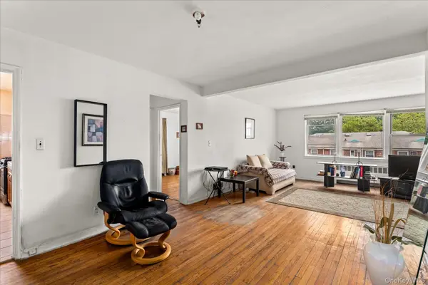 138-29 68th DR #3C, Kew Garden Hills, NY 11367