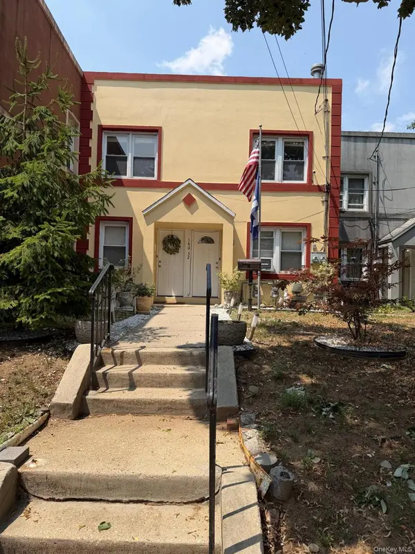 14032 184th ST, Jamaica, NY 11413