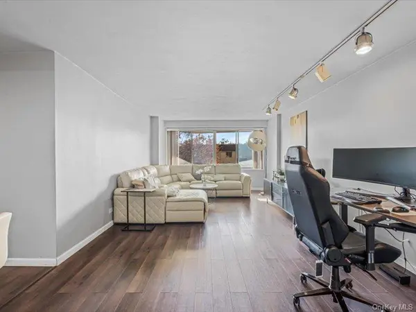 18-15 215th ST #1-P, Bayside, NY 11360