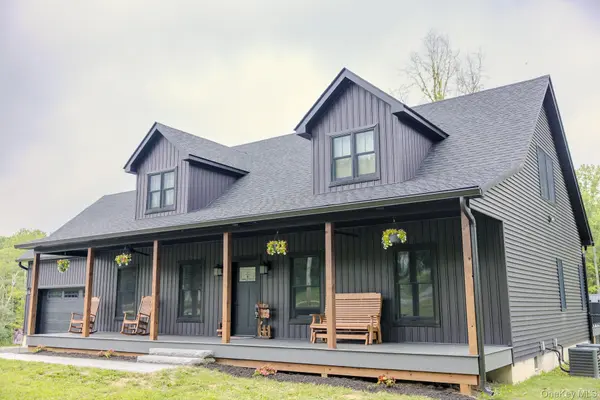 843 S Plank RD, Slate Hill, NY 10973