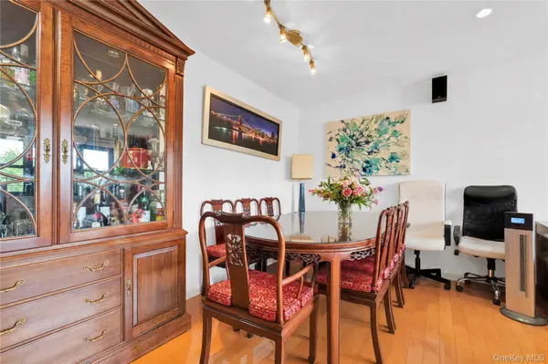 138-25 31 DR #6L, Flushing, NY 11354