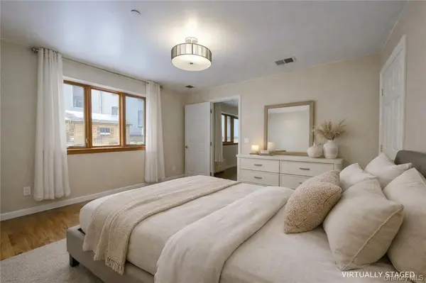 339 Avenue P #2B, Brooklyn, NY 11204
