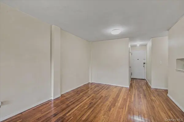 143-30 Roosevelt AVE #3L, Flushing, NY 11354