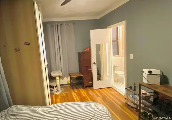 190 E Mosholu Pkwy #1J, Bronx, NY 10458