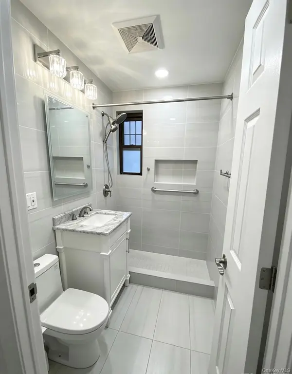 67-97 136th Street #A, Flushing, NY 11367