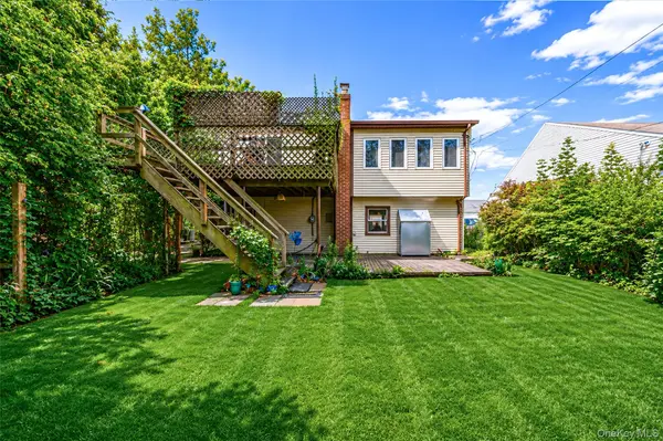 2439 2nd ST, East Meadow, NY 11554