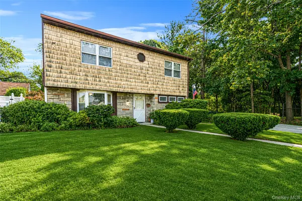 2439 2nd ST, East Meadow, NY 11554