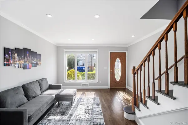 56 Independence ST, White Plains, NY 10606