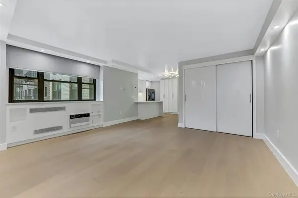 315 E 72nd ST #3A, New York (manhattan), NY 10021