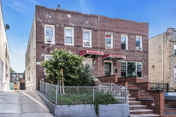 3110 91st ST, East Elmhurst, NY 11369