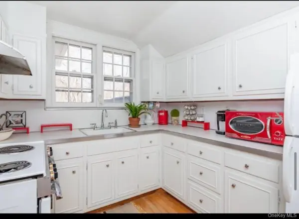 1680 N Sea RD, Southampton, NY 11968