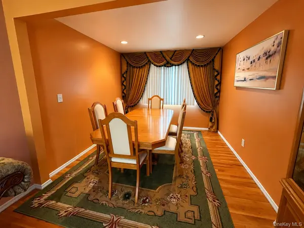 Address not disclosed, West Islip, NY 11795