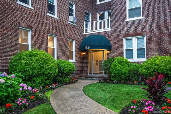 185 Atlantic AVE #C11, Lynbrook, NY 11563
