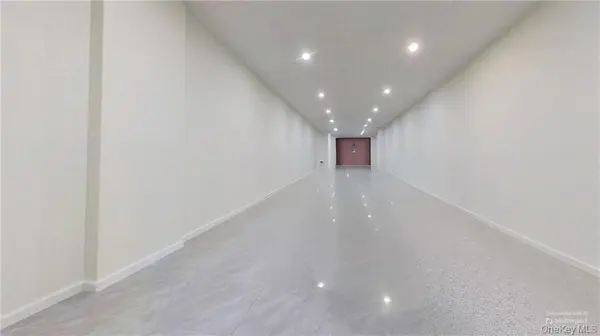 954 3rd AVE, Brooklyn, NY 11232