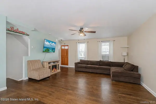 62 Arnold ST, Staten Island, NY 10301