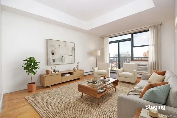 14218 S 38th AVE #7D, Flushing, NY 11354