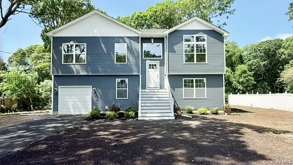 90 Church DR, Mastic Beach, NY 11951