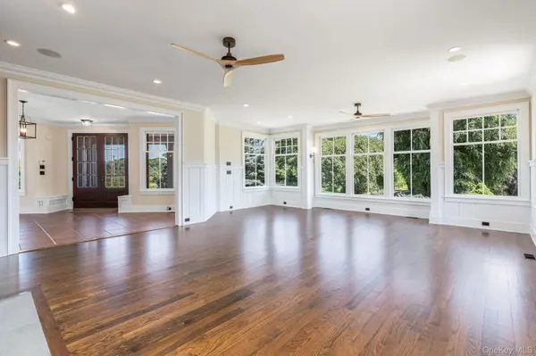 118 Peconic Bay BLVD, Aquebogue, NY 11931