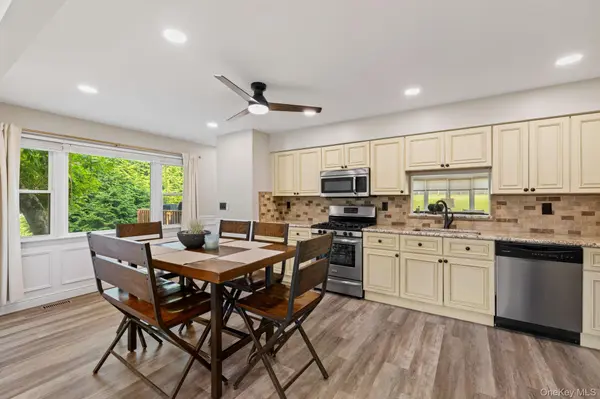 38 Hale PL, Tappan, NY 10983