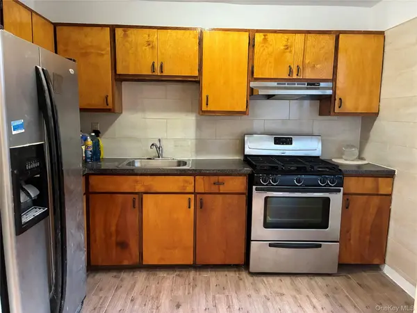 2866 Marion AVE #3D, Bronx, NY 10458