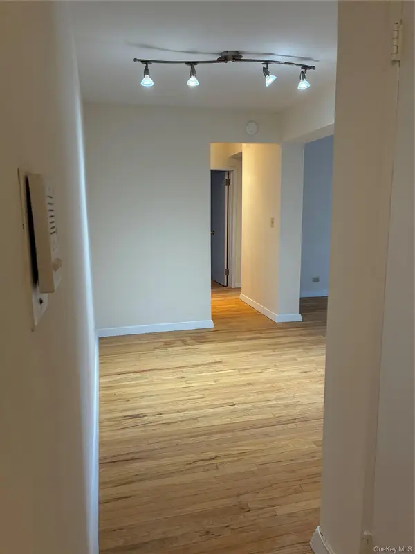 2866 Marion AVE #3D, Bronx, NY 10458