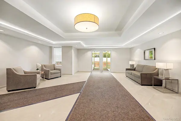 1300 Midland AVE #C-73, Yonkers, NY 10704
