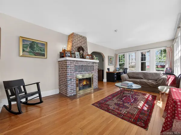 108 Summit AVE, Tappan, NY 10983