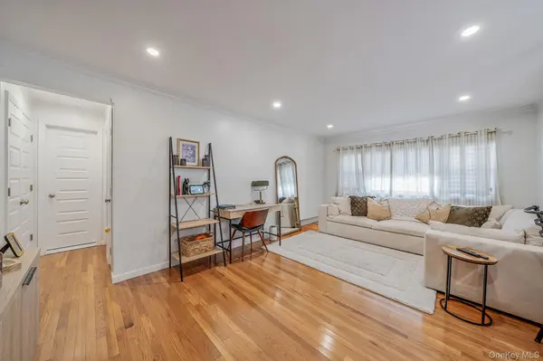 4 Rose ST #1-F1, Oceanside, NY 11572