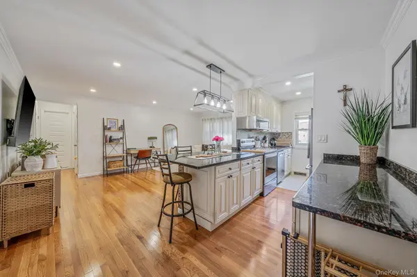 4 Rose ST #1-F1, Oceanside, NY 11572
