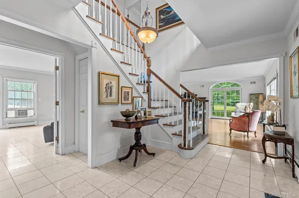 202 McManus RD, Patterson, NY 12563