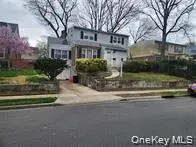 899 Cleveland ST, West Hempstead, NY 11552