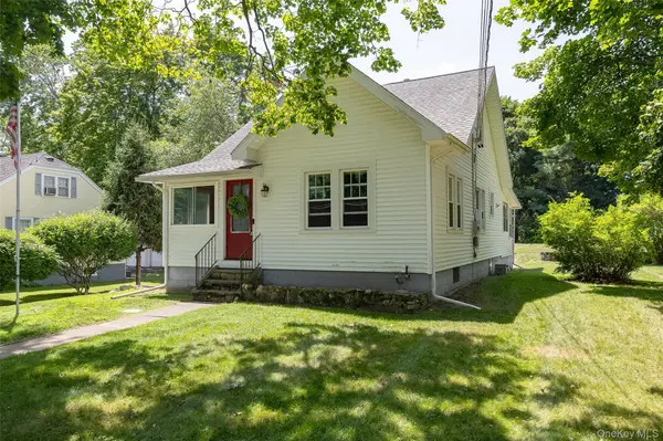 17 Townsend BLVD, Poughkeepsie, NY 12603