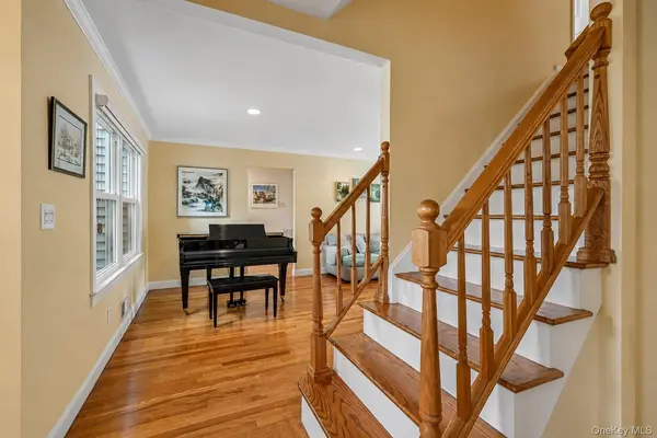 3 Stephen CT, New City, NY 10956