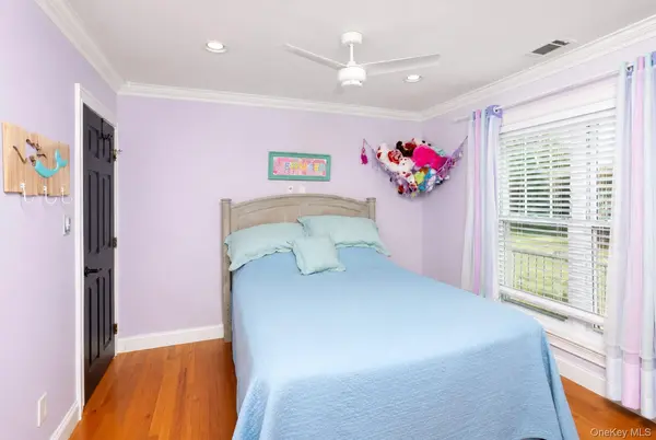 15 Eucalyptus CT #15, Selden, NY 11784