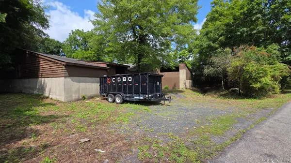 Gardnertown RD, Newburgh, NY 12550