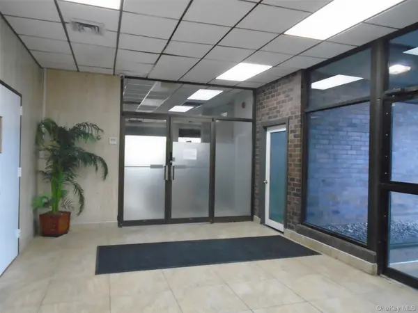 700 Rockaway TPKE #Floor 1, Lawrence, NY 11559
