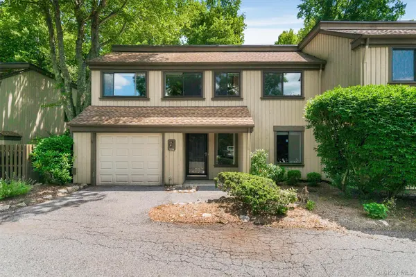 12 Heritage HLS #A, Somers, NY 10589