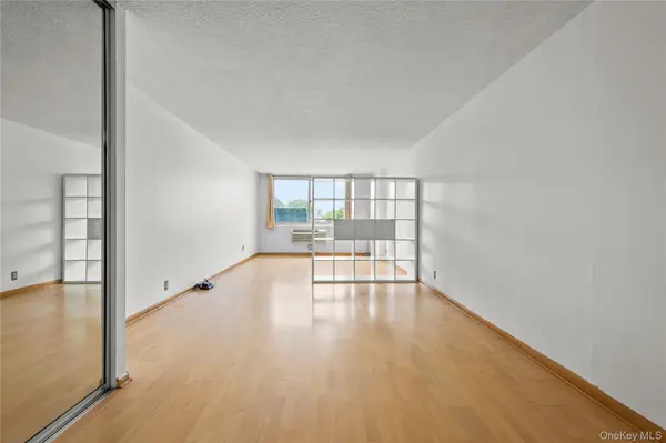 118-17 Union TPKE #2C, Forest Hills, NY 11375