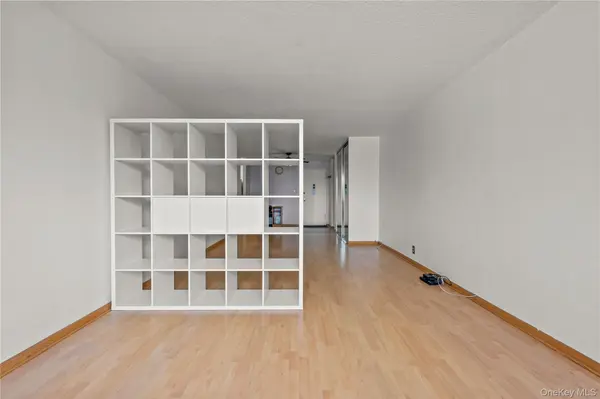 118-17 Union TPKE #2C, Forest Hills, NY 11375