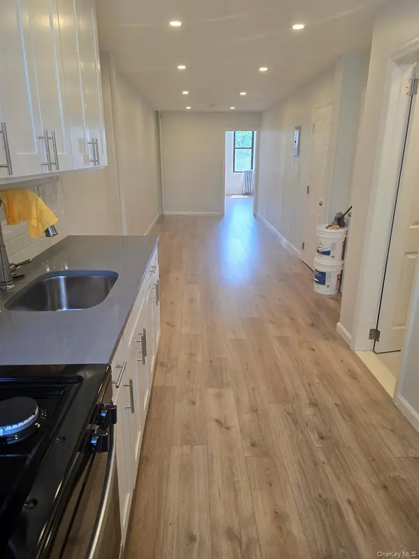 6077 55th ST #2R, Maspeth, NY 11378