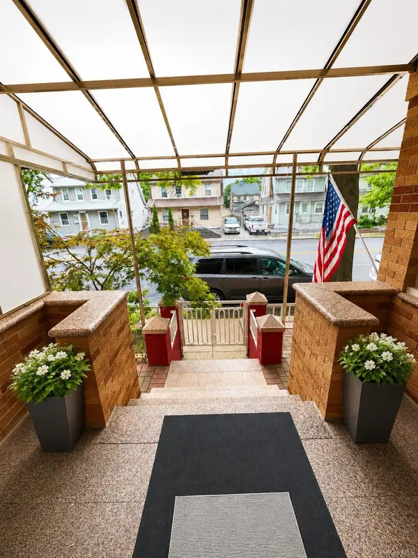 9440 Springfield BLVD, Queens Village, NY 11428