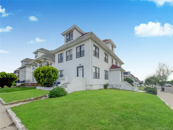 302 W Hudson ST, Long Beach, NY 11561